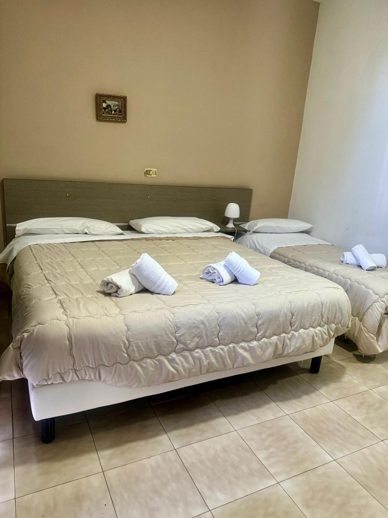 Hotel Il Santuario - Pompeï Buitenkant foto